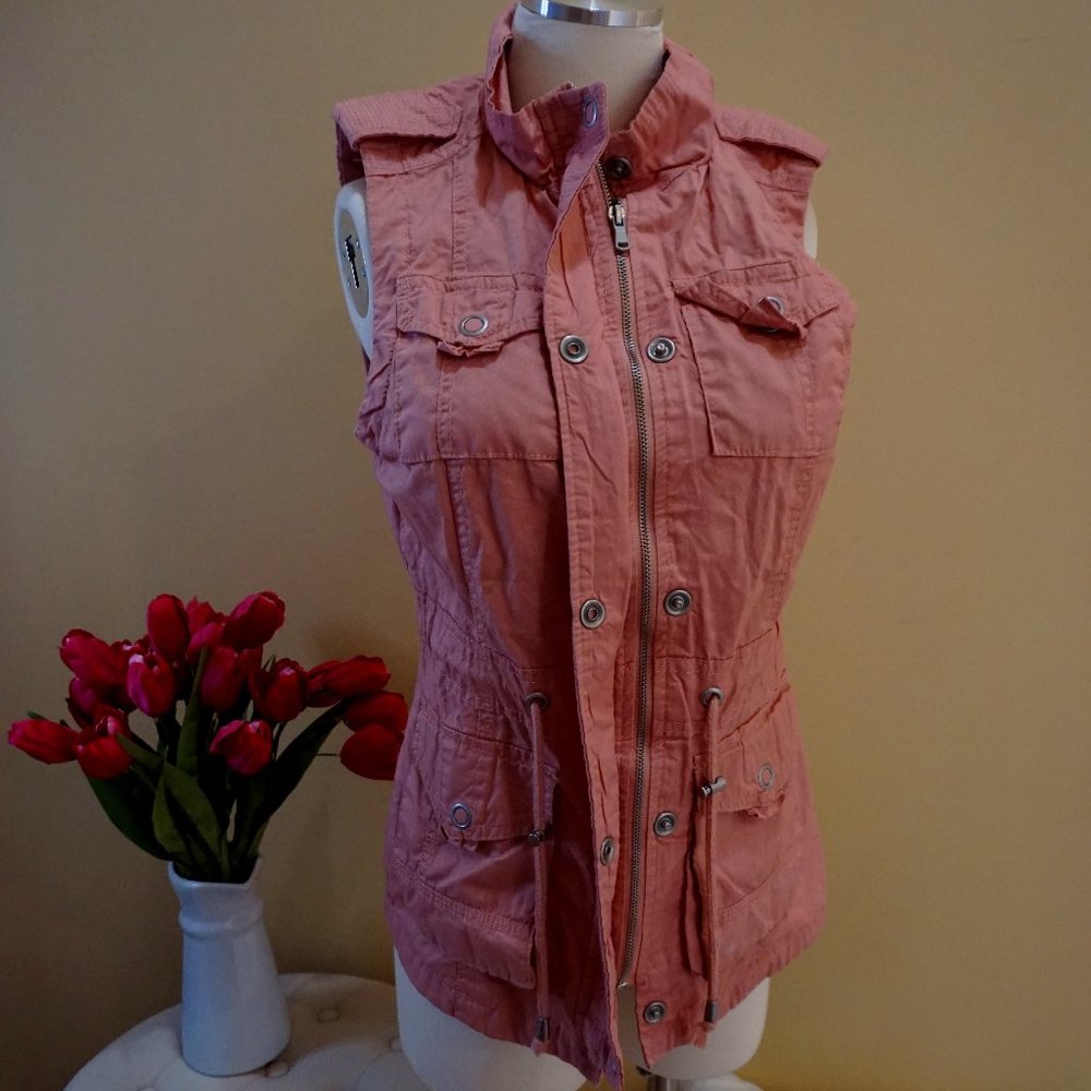 Safari womens vest color pink